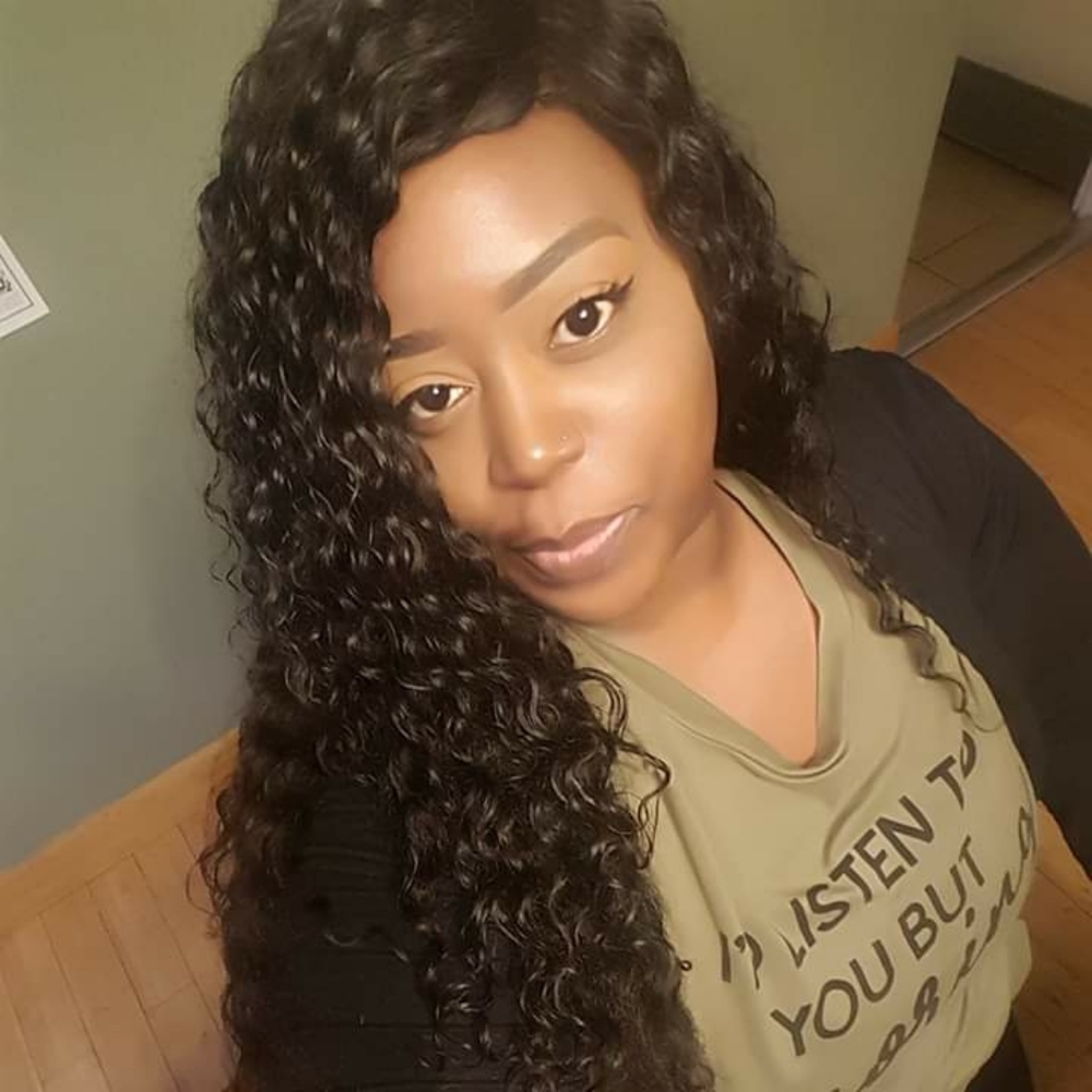 Meet your Posher, Andrea